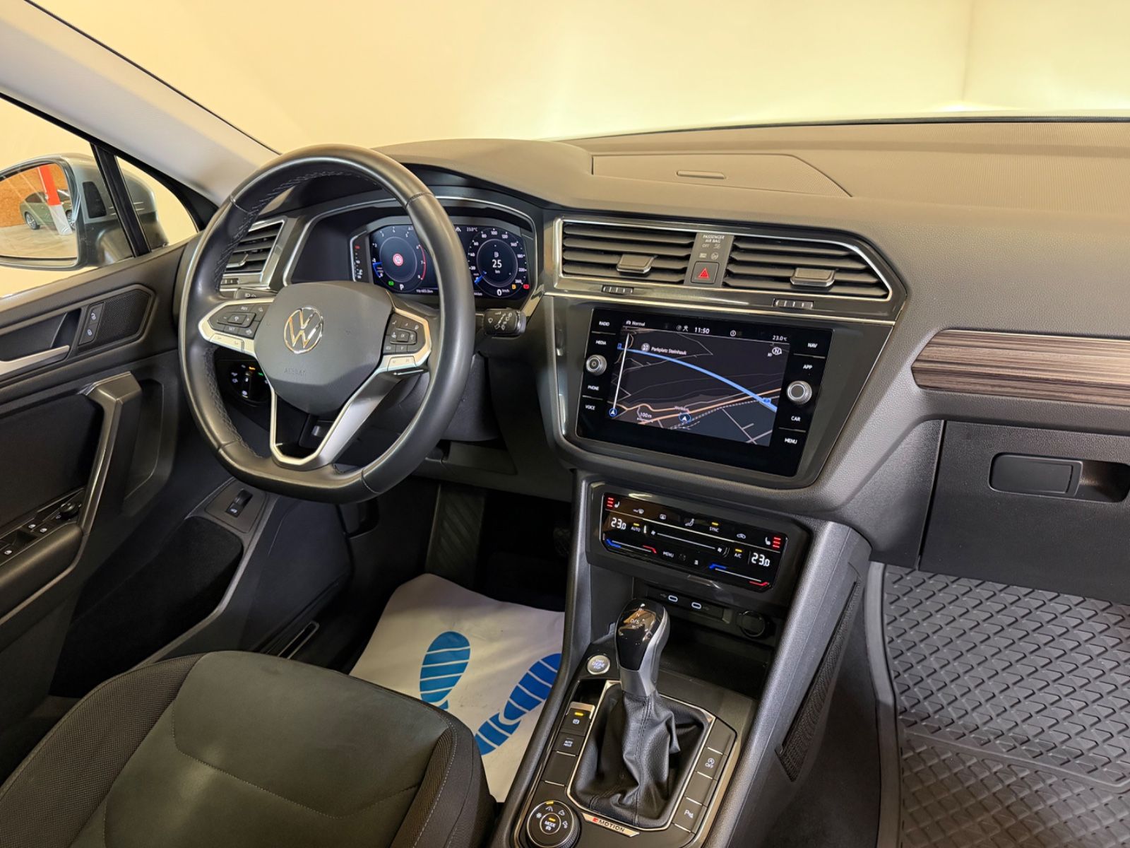 Volkswagen Tiguan Allspace 4M MATRIX STANDH R-KAM AHK SHZ foto 21