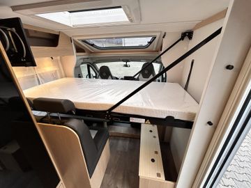 Sunlight Adventure V 67S SOLAR Easyfold Bett Digital LTE