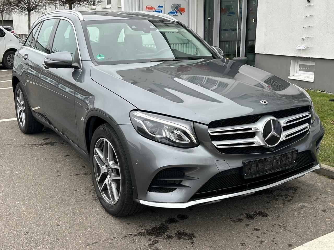 Mercedes-Benz GLC 220 d 4Matic AMG-Line AHK Distr 360°Kamera