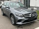 Mercedes-Benz GLC 220 d 4Matic AMG-Line AHK Distr 360°Kamera - Mercedes-Benz GLC 220 in Leipzig