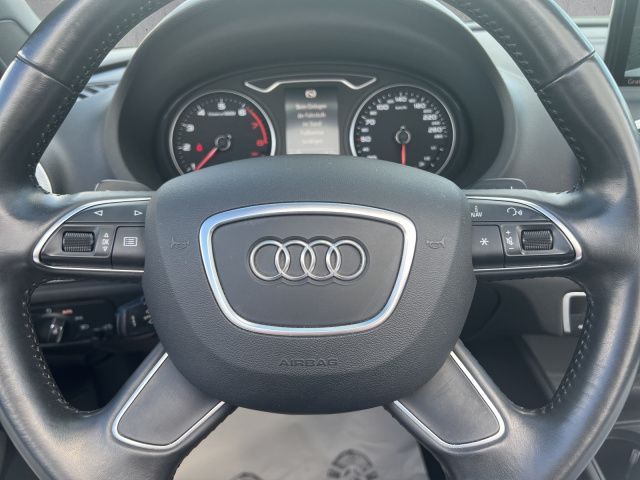 A3 Cabrio 1.4 TFSI Ambiente ultra AHK/ACC/PDC