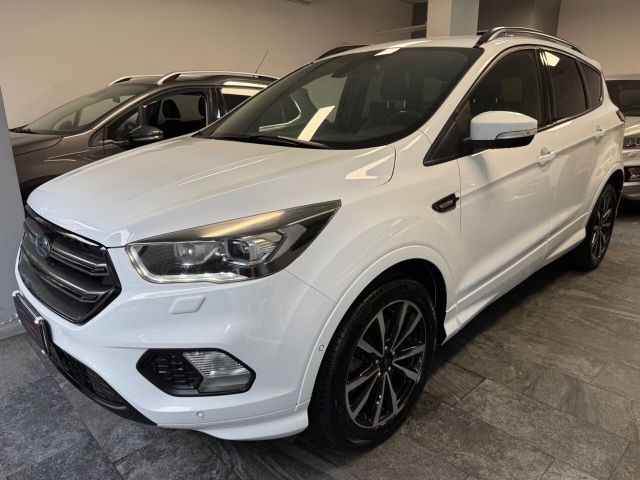 Ford Kuga 2.0 TDCI 150 CV S&S 2WD ST-Line