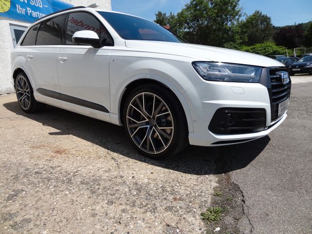 Fahrzeugabbildung Audi Q7 3.0TDI/HUD/Pano/StH/22-Zoll/1.Hd/AHK/3xS-Line