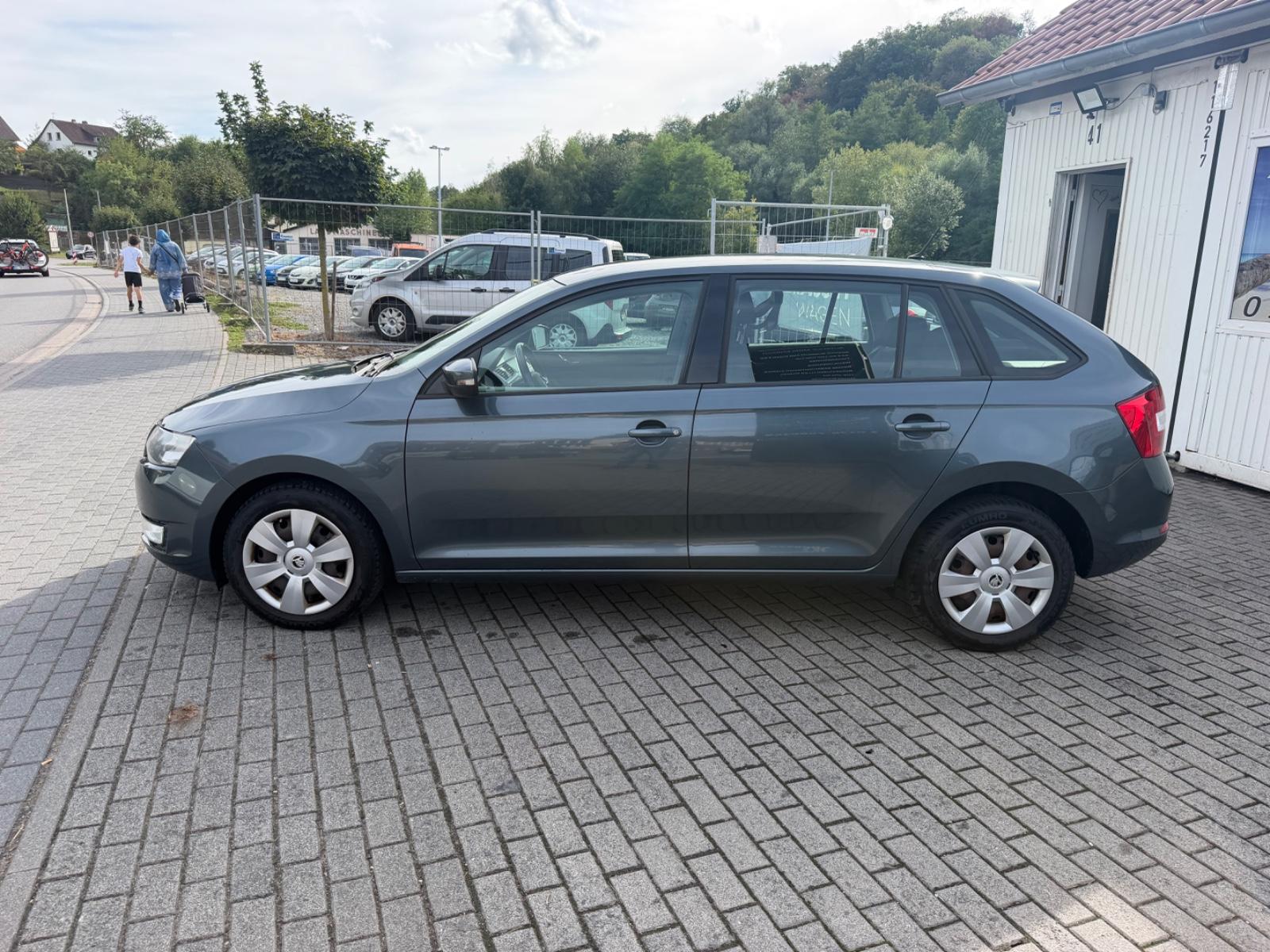Skoda Rapid 2015 — photo 8