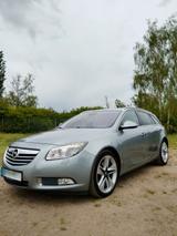 Opel Insignia Sportstourer 2.0 CDTI  160 PS Bi-Xenon  - Opel Insignia 160 ps mit Diesel-Antrieb