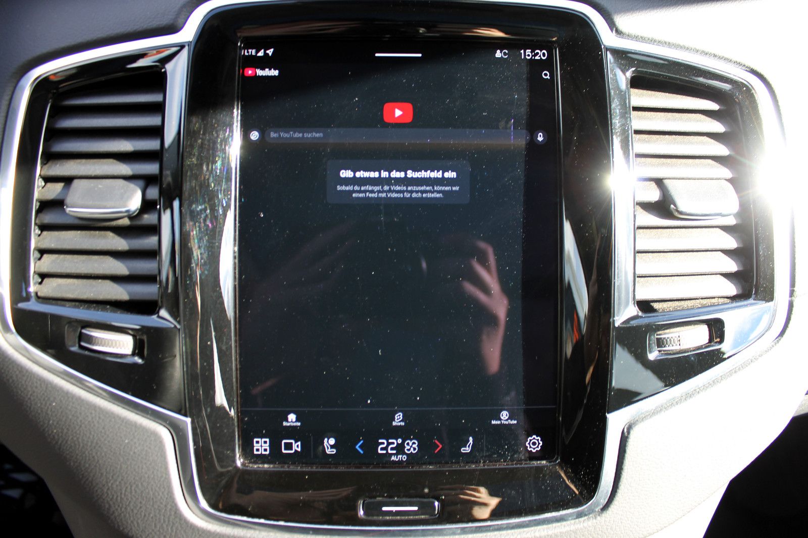 Fahrzeugabbildung Volvo XC90 B5 AWD Ultimate Bright 7-Stz. 360° ACC PANO