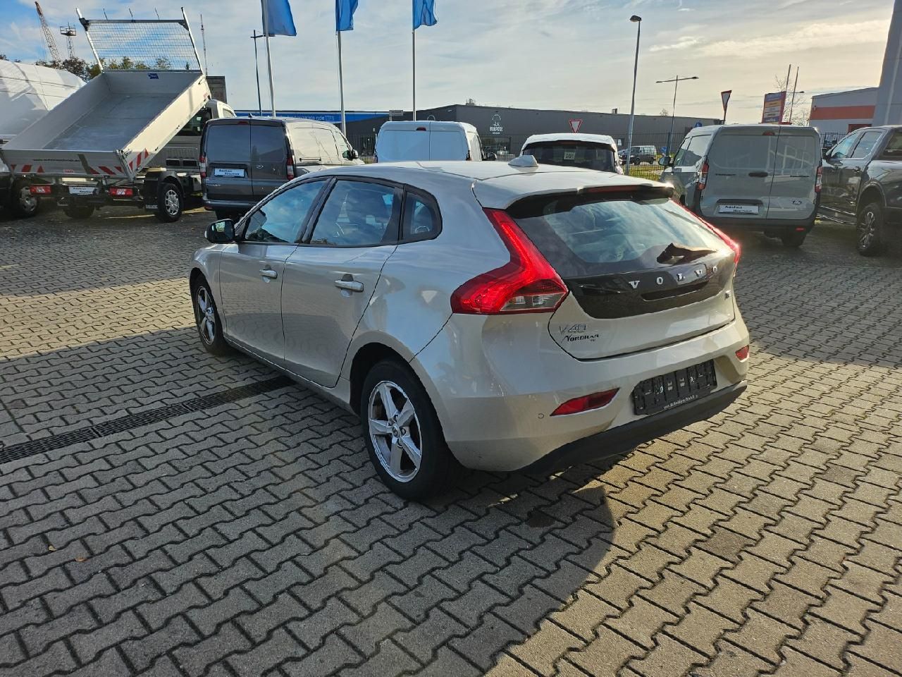 Fahrzeugabbildung Volvo V40 Kinetic
