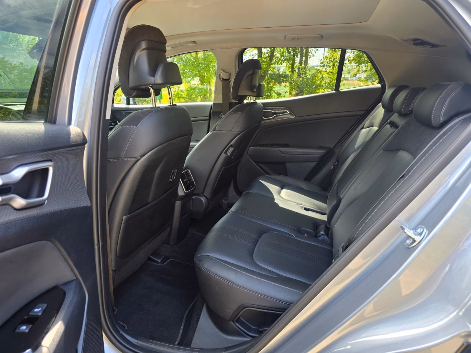 Kia Sportage 1.6 T PHEV AWD Plug&Ride Panoramadach, миниатюра 13