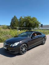 Mercedes-Benz Mercedes E 250 CDI Coupé AMG Line - Mercedes-Benz E 250 in Mannheim