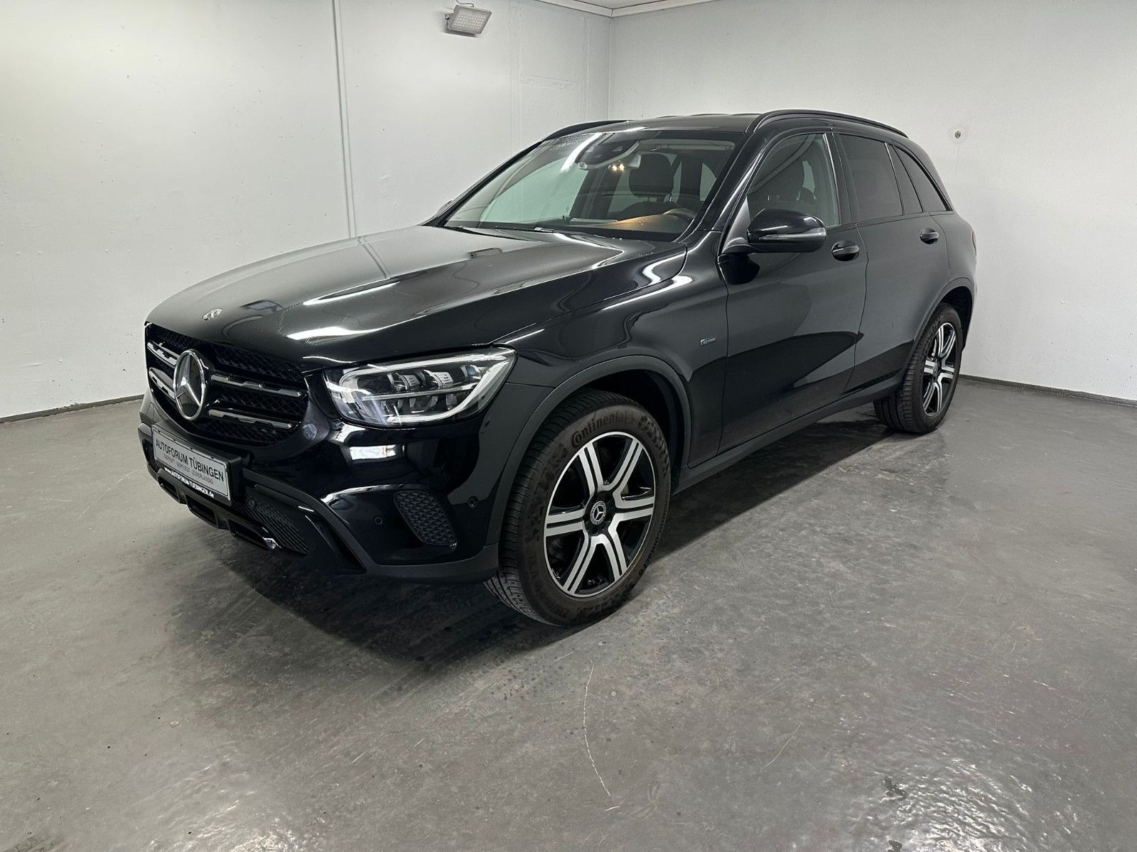 Fahrzeugabbildung Mercedes-Benz GLC 300 e 4MATIC Autom. *NIGHT*LED*AHK*