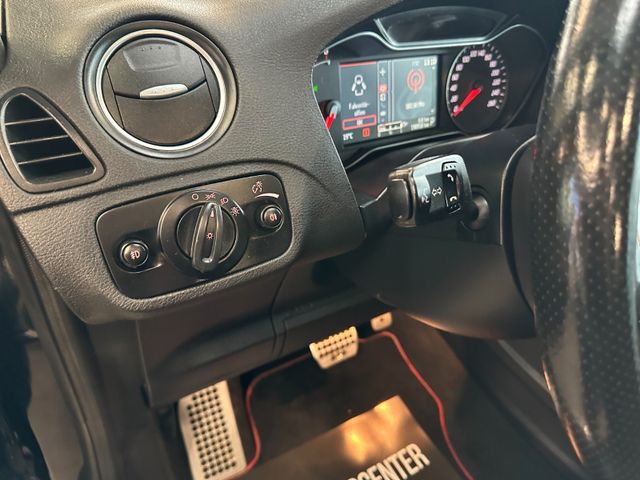 Ford S-Max *7-SITZER*KEYLESS*MEMORY*ALCANTARA*CAM*NAV