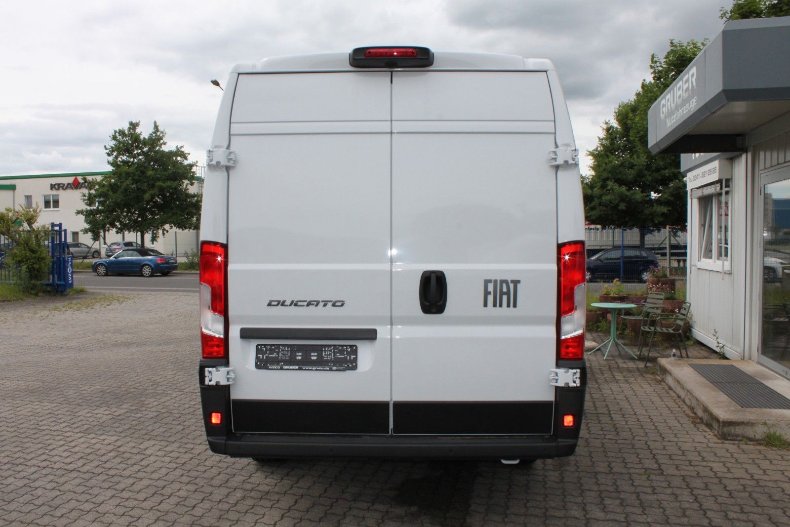 Fahrzeugabbildung Fiat Ducato H2 Kastenwagen 35 L4H2 140 Multijet Maxi