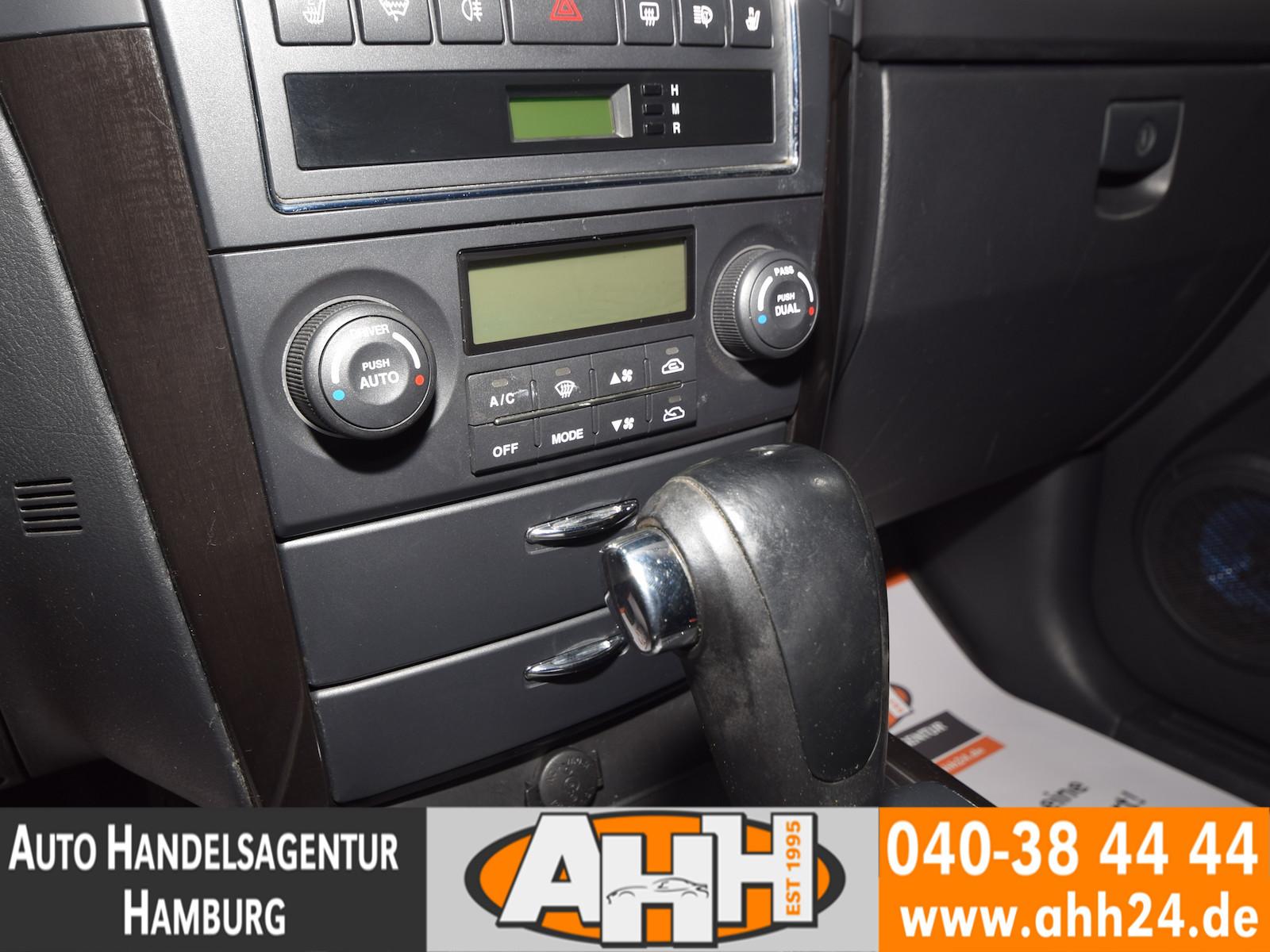 Kia Sorento 2008 — photo 29