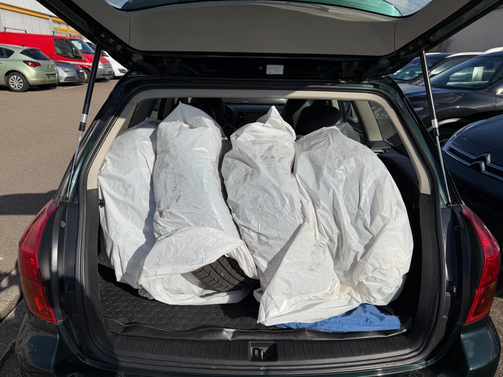 Subaru Legacy,2,5 Autom.Allrad,Navi,Leder,Alu,