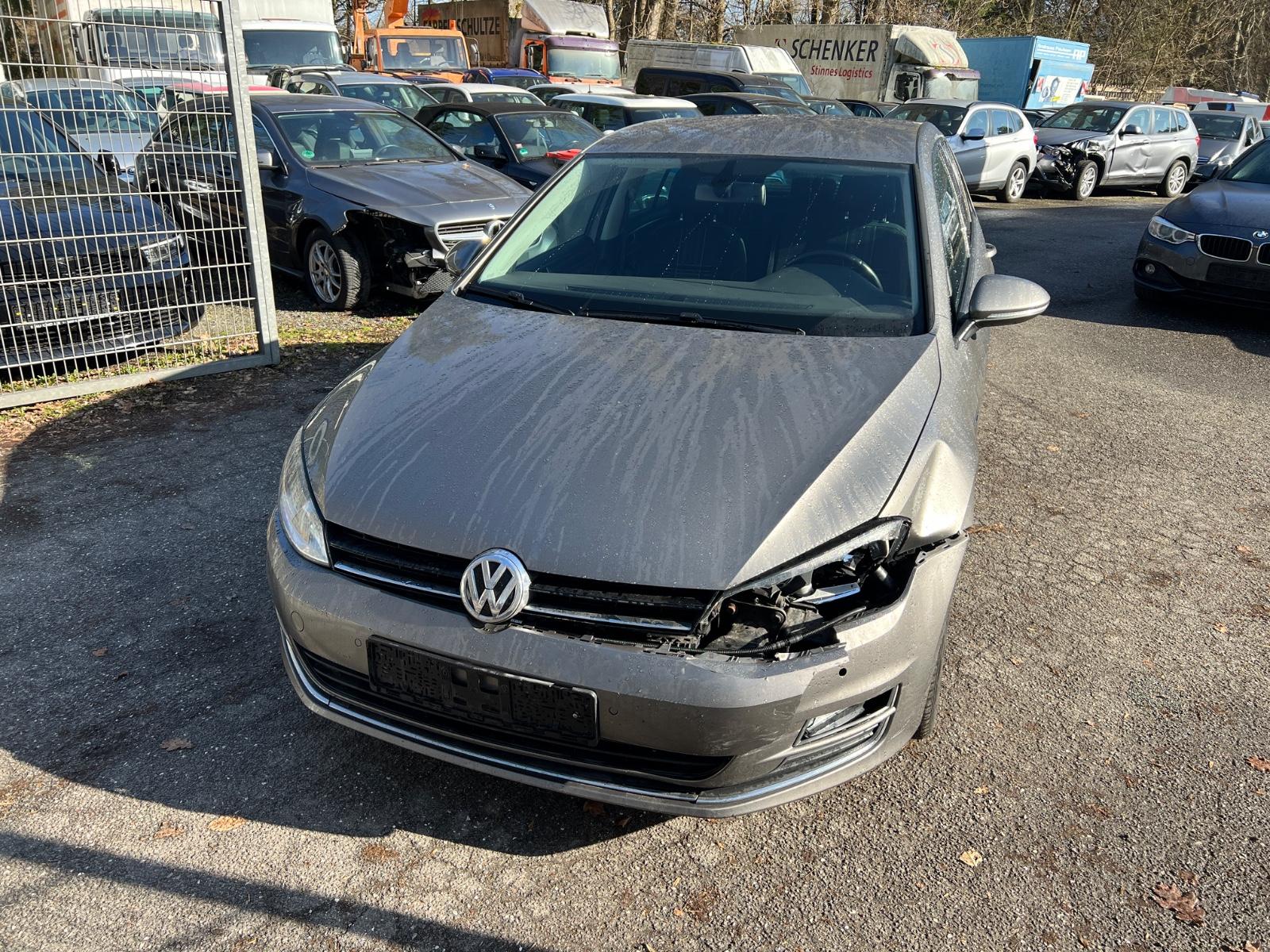 Volkswagen Golf VII Lim. Lounge BMT