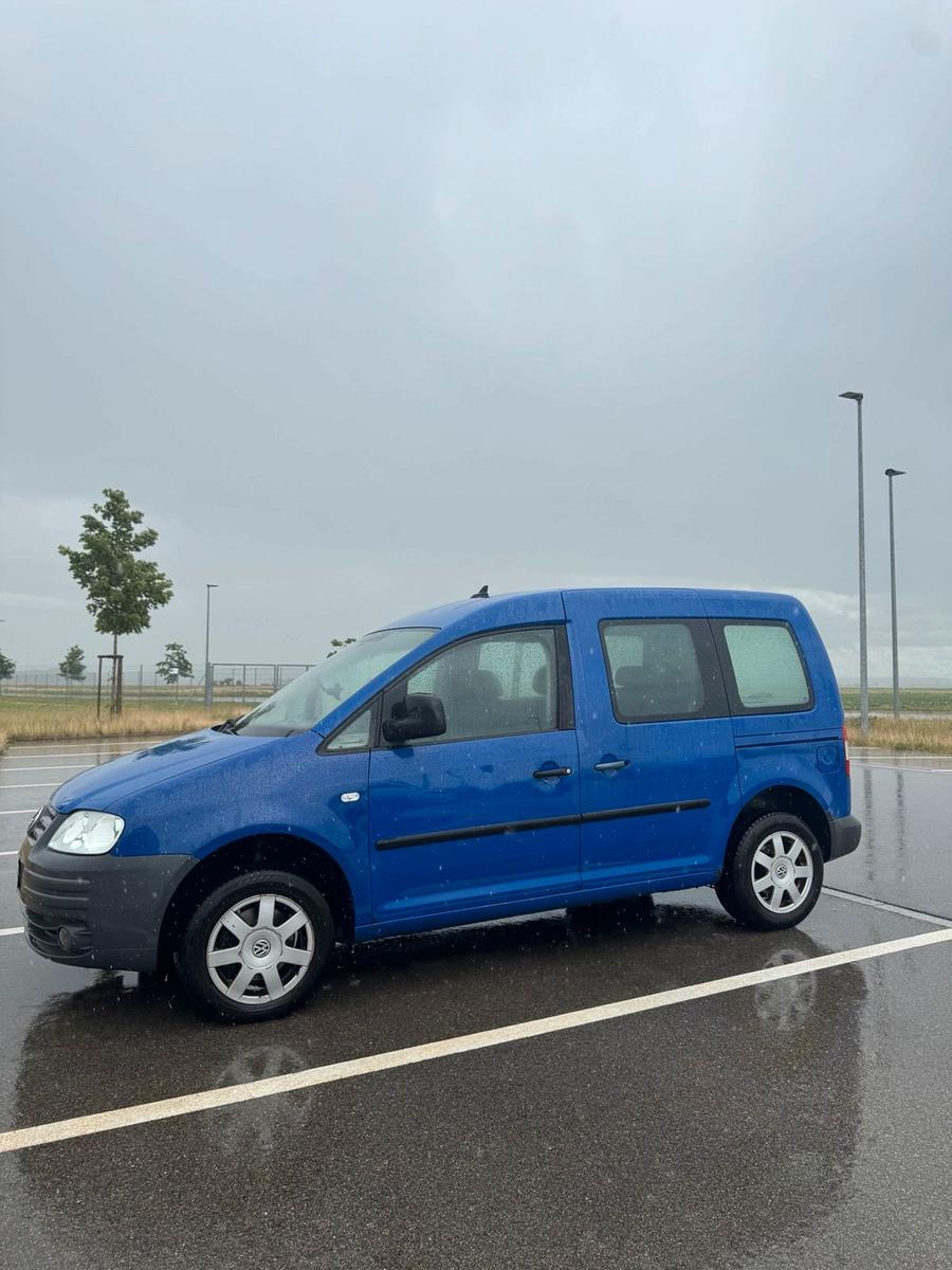 Volkswagen Caddy 2006 — rear view