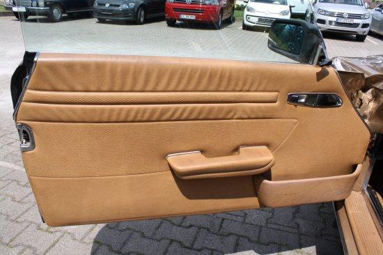 Mercedes-Benz SL 560