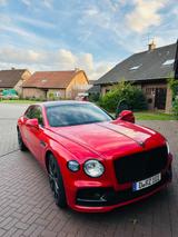 Bentley Flying Spur V8 -