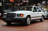 Mercedes-Benz 200D W124 *OLDTIMER*TOLLER ZUSTAND*GARANTIE* - Mercedes-Benz W124 mit Diesel-Antrieb
