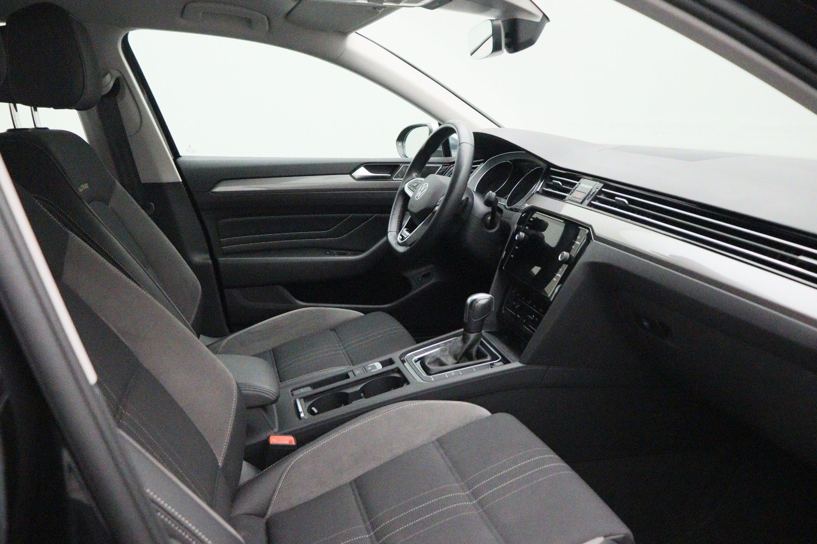 Fahrzeugabbildung Volkswagen Passat Variant 2.0 Alltrack NAVI ACC LED STHZ