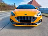 Ford Wie NEU: Focus 2,3 EcoBoost ST Styling-Paket - Ford Focus: Styling