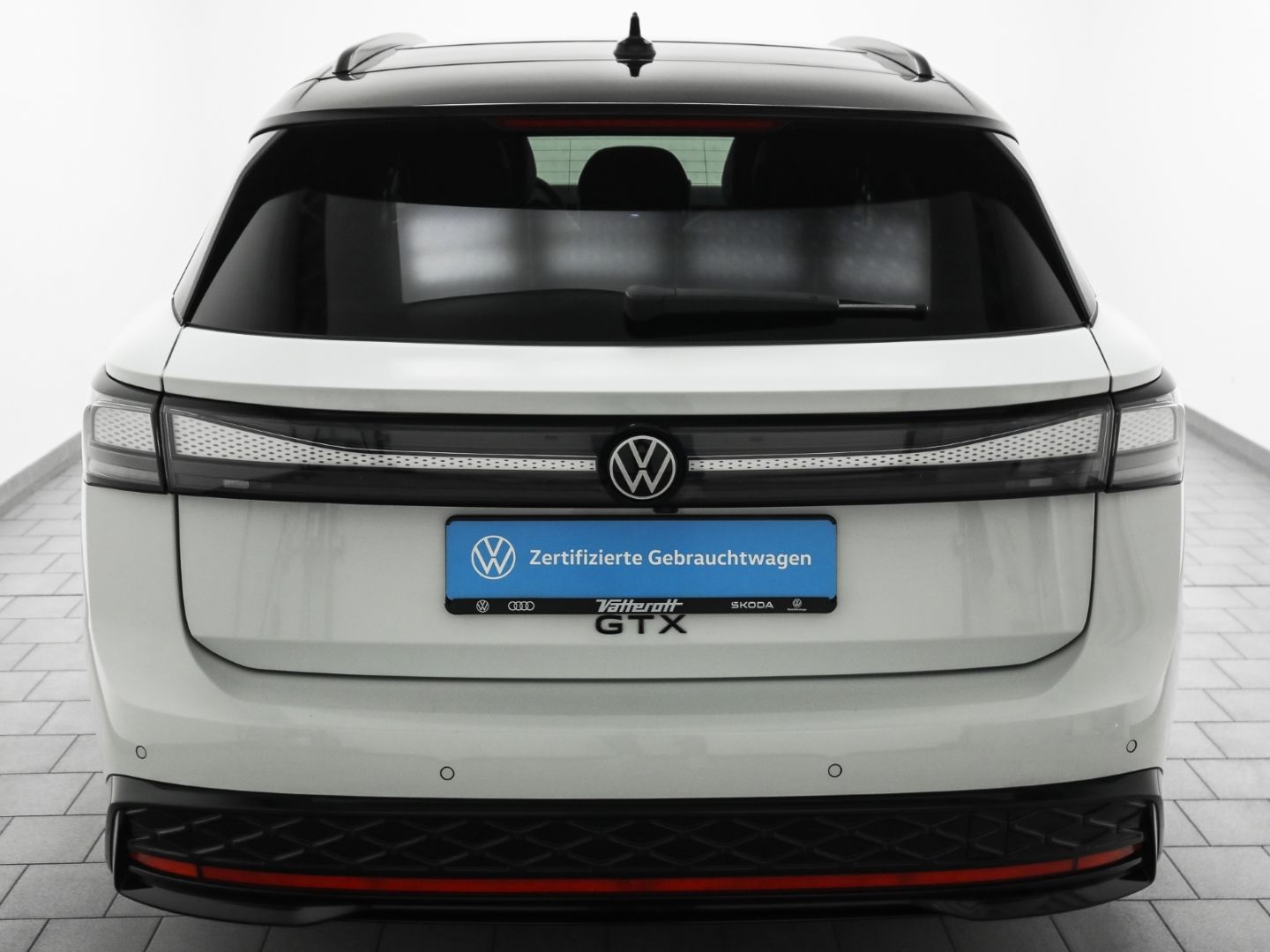 Volkswagen ID.7 Tourer GTX 4Motion AHK Pano foto 4