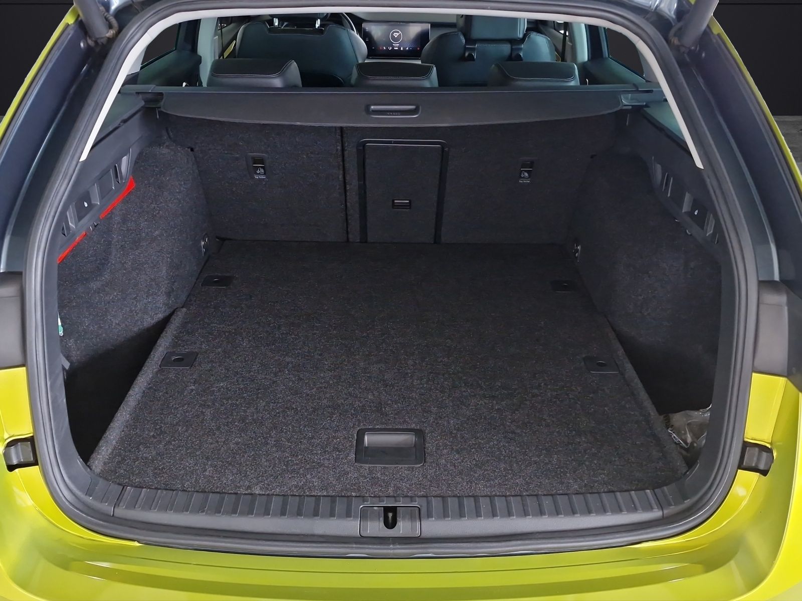 Fahrzeugabbildung SKODA Octavia Combi Ambition DSG ACC KLIMA LED