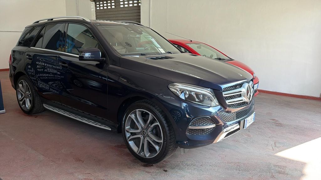 Image of Mercedes-Benz GLE 350