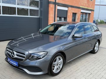 Mercedes E 220 - 1