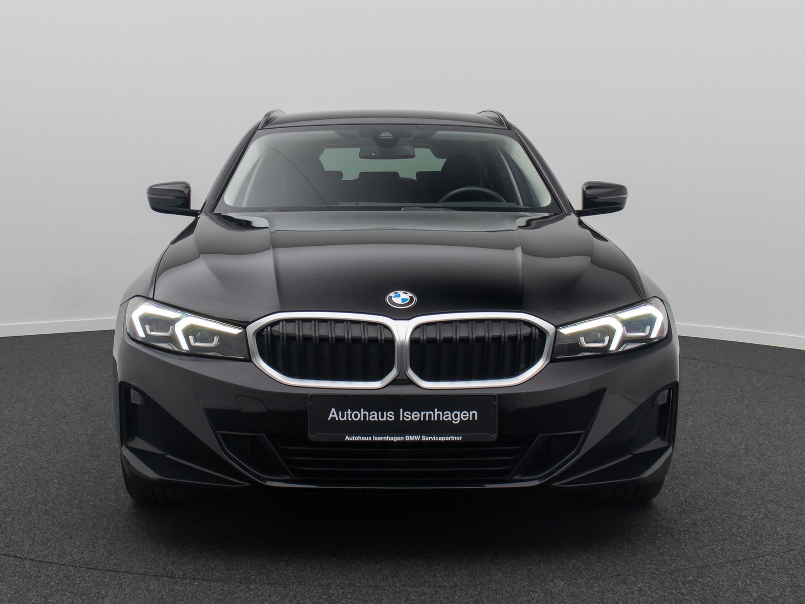 Fahrzeugabbildung BMW 320d CockpitPro PDC GeschwindigReg DAB Sitzhzng