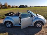 Volkswagen VW New Beetle Cabriolet Freestyle 2010  nu... - VW New Beetle von privat