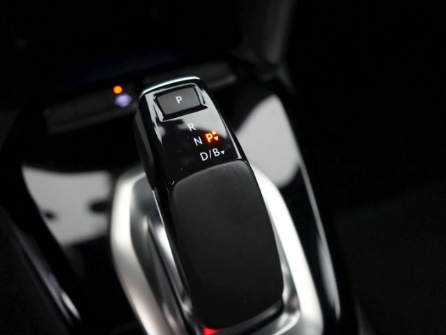 Corsa-e F ULTIMATE 50kWh AT+LED MATRIXLICHT+NAVI