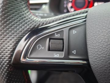 Skoda Kamiq 1.0 TSI Monte Carlo °LED°SHZ°PGD°PDC°AAC°