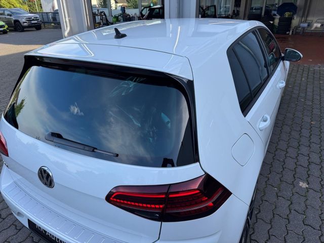 Golf VII GTI Performance 2.0 TSI DSG AHK Navi DC