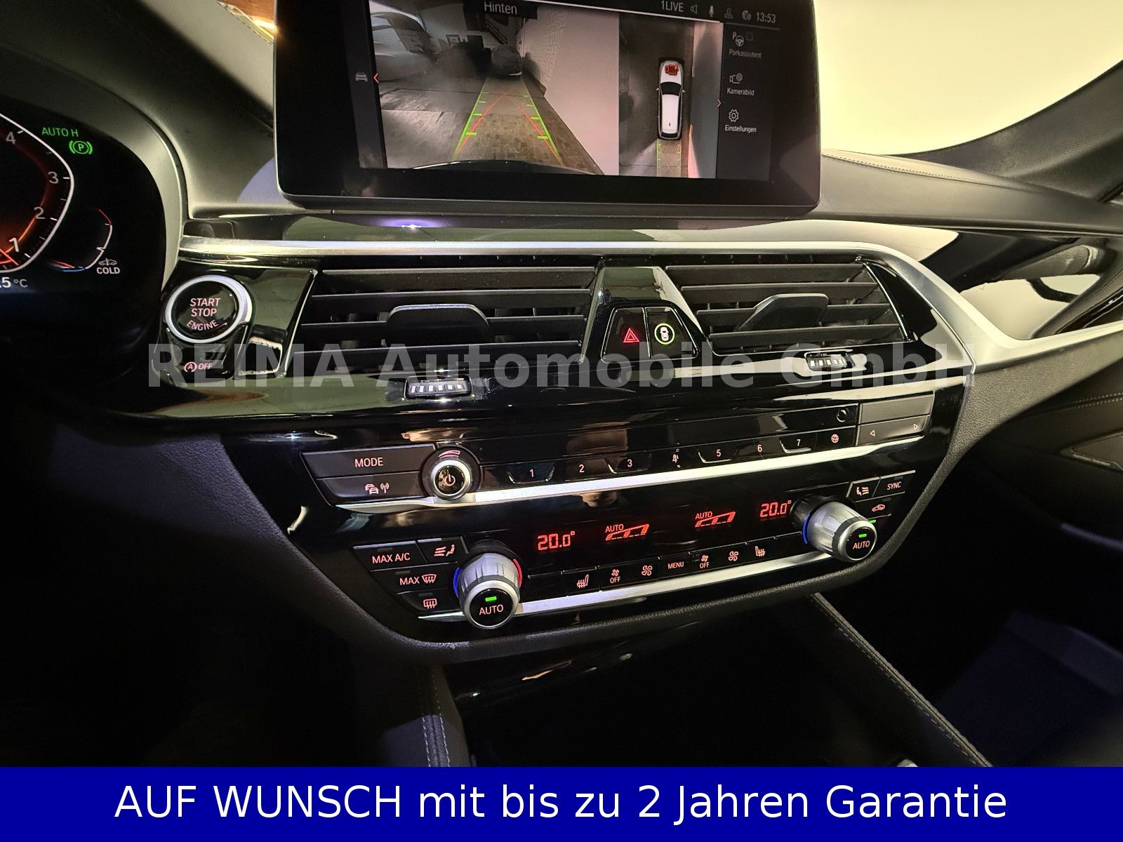 Fahrzeugabbildung BMW 520 i M Sport Touring, Pano, LED, 360°, H&K