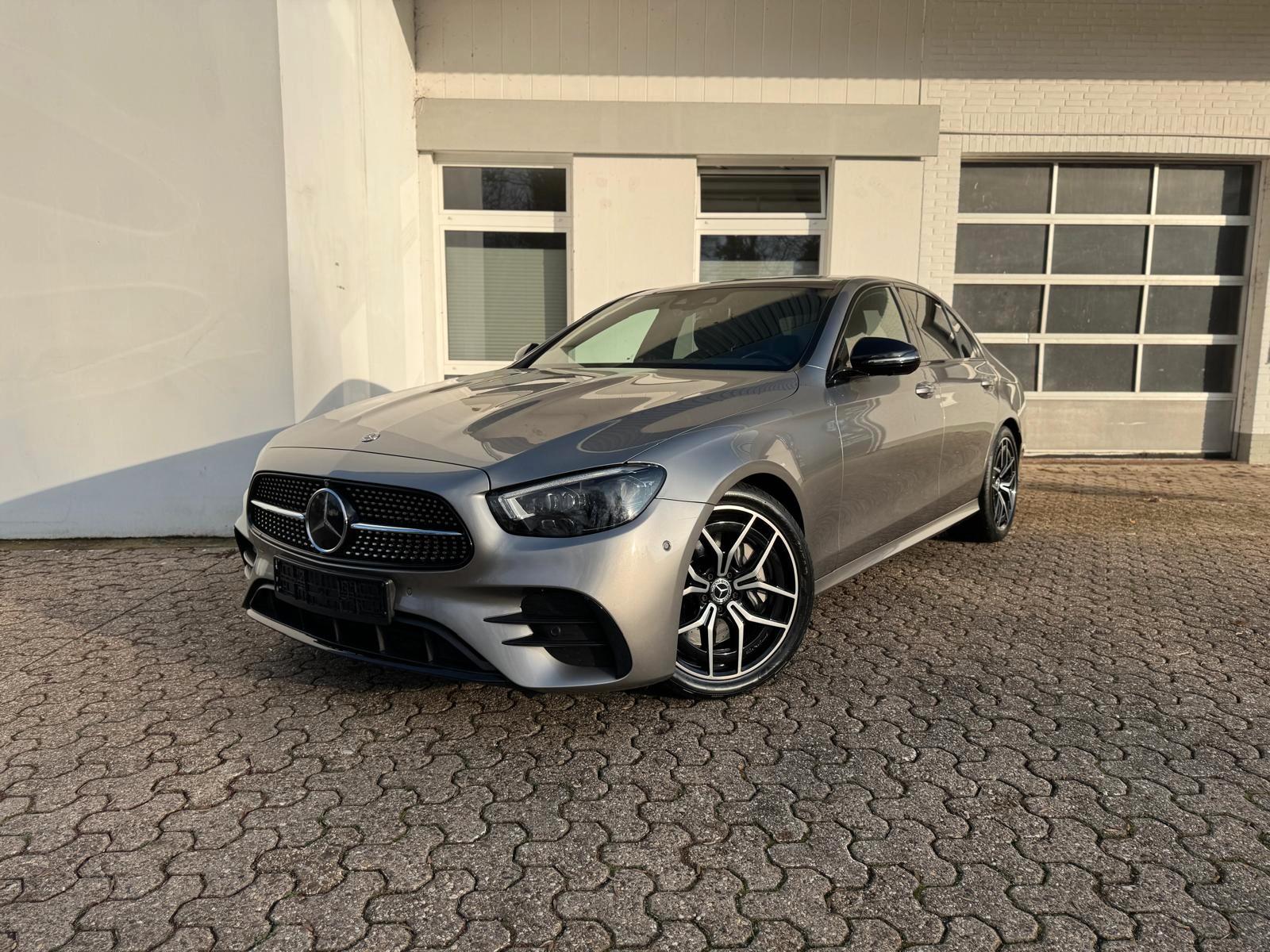 Mercedes-Benz E 300 Lim. AMG Night Paket MBUX Pano Widescreen