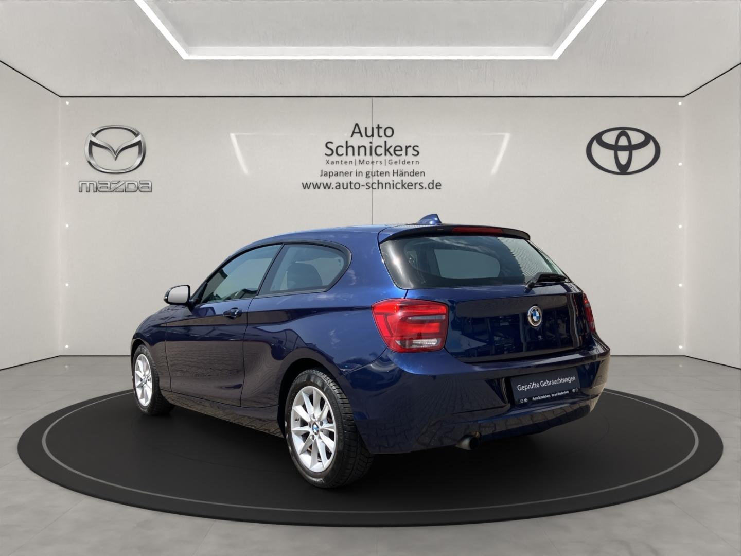 BMW 114 i+PDC+SHZ+8FACH !!