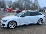 Audi RS4 2.9 TFSI tiptronic quattro Avant - - Audi RS4 mit Schiebedach