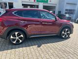 Hyundai Tucson Premium 2WD Navi Kamera - rote Hyundai TUCSON