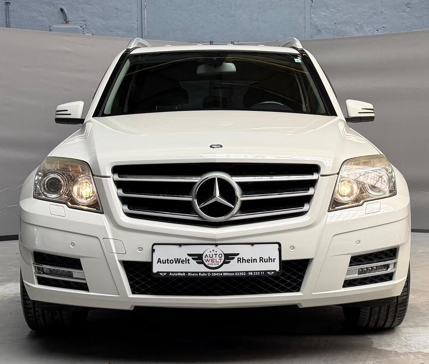 Mercedes-Benz GLK 300 350 4Matic Leder 60TKM Keyless-Go Xenon