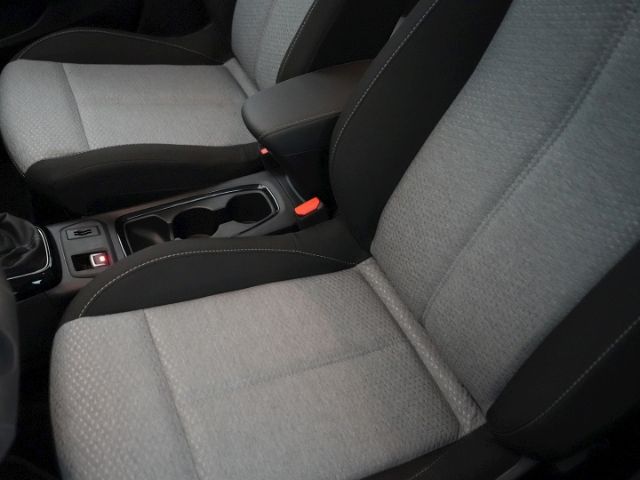 Corsa F FACELIFT EDITION+LED+SITZ-/LENKRADHEIZUN