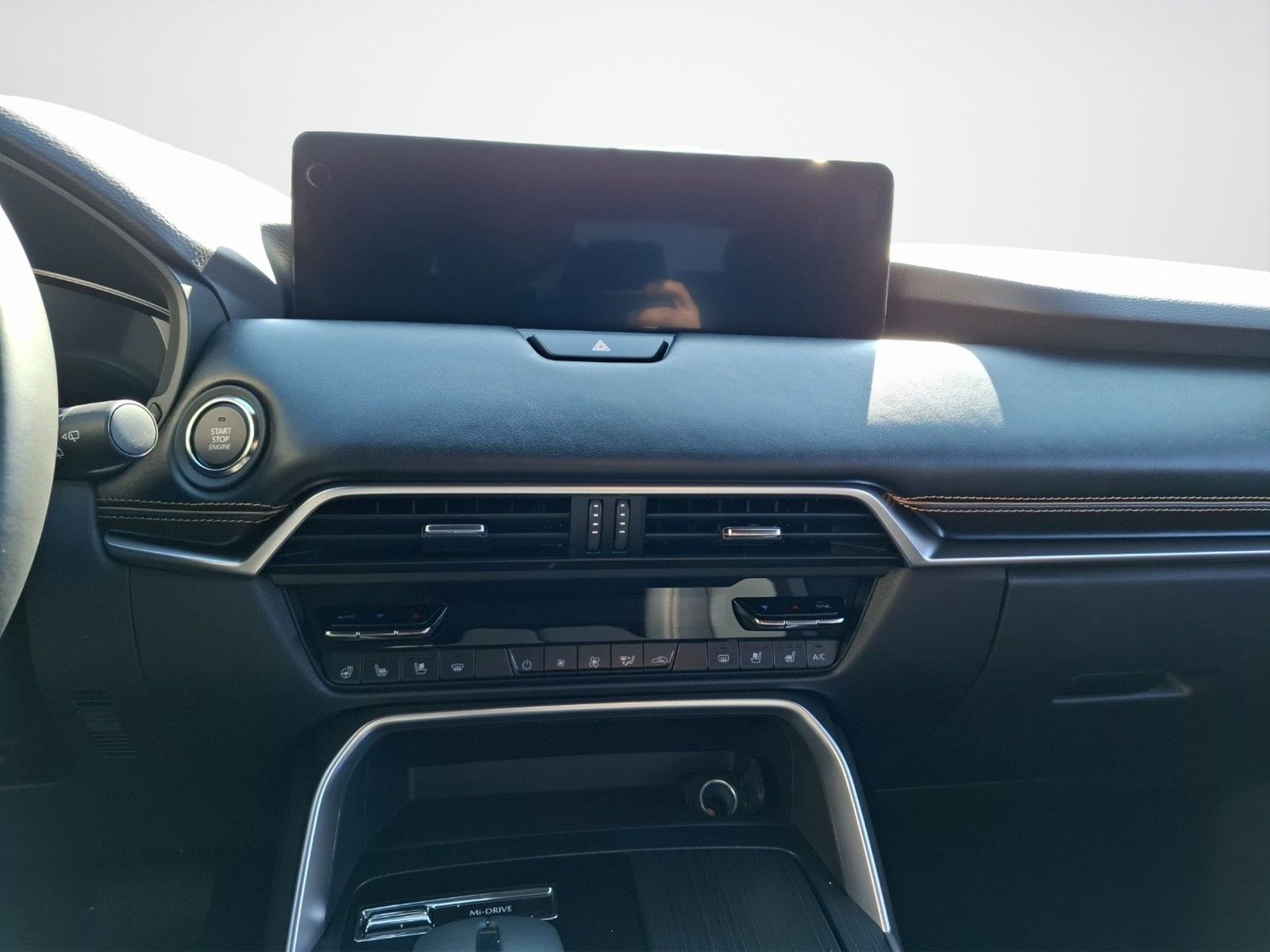 MAZDA CX-60 3.3L e-SKYACTIV D 254ps 8AT AWD Homura Plu - Image 13