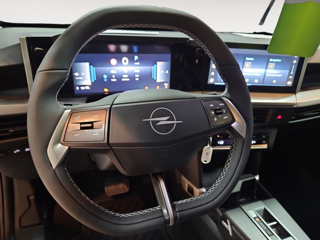 Fahrzeugabbildung Opel Frontera 1.2 DI Hybrid 48V eDCT GS