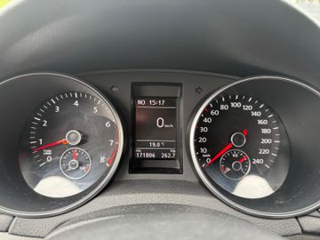 Volkswagen Golf - 11