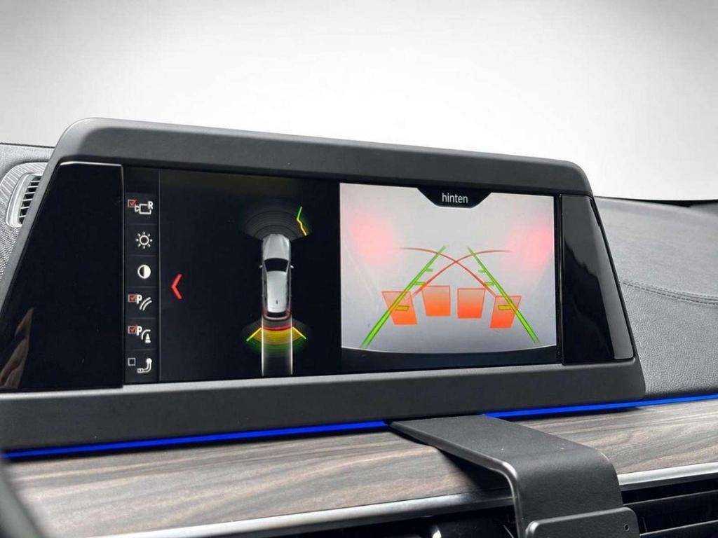 BMW 540 Luxury Line i xDrive Touring Komfortsitze HU