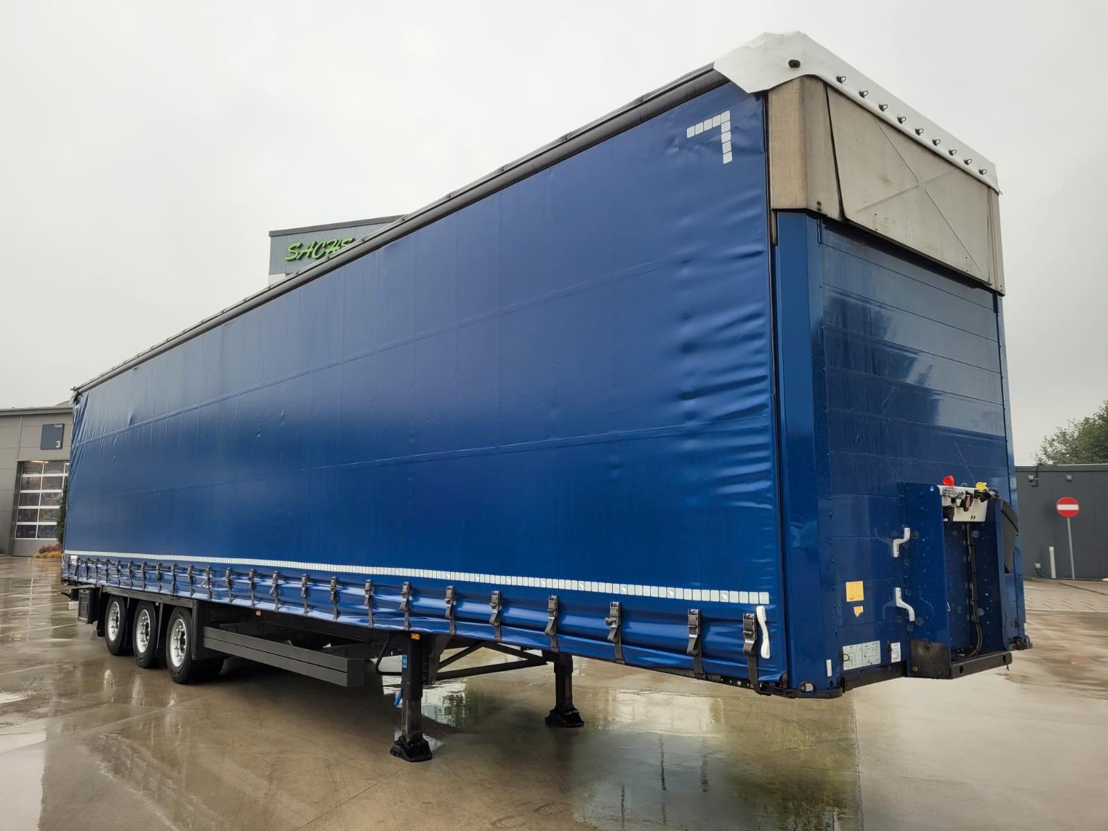 Schmitz Cargobull VARIOS / MEGA / HUBDACH / 2 FAHRNIVEAU