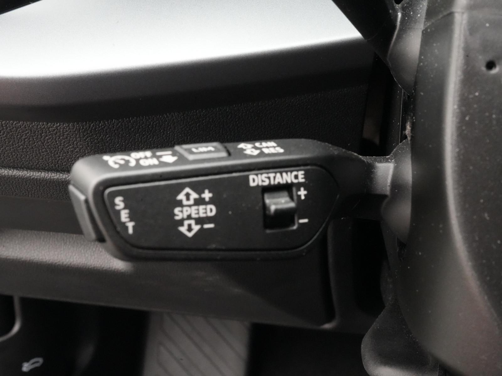 Audi A3 Sportback ACC NAVI SHZ LED KAM PDC