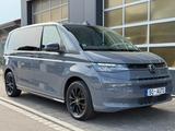 Volkswagen T7 Multivan Life TDI StdHzg. 7-Sitzer ACC Key 18 - gebrauchte VW T7 Multivan aus dem Jahr 2023