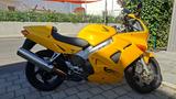 Honda VFR800 RC46 nur 29.000km - Offers