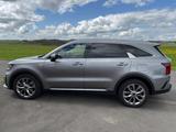 Kia Sorento Spirit 4WD Leder Navi Kamera AHKPanorama - Kia Sorento: Unfallwagen